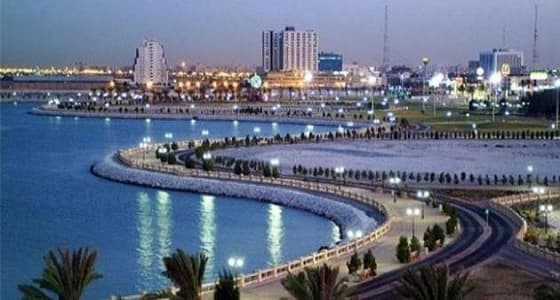 احتجاز 4 أشخاص من ذوي الهمم داخل مصعد مبنى بجدة