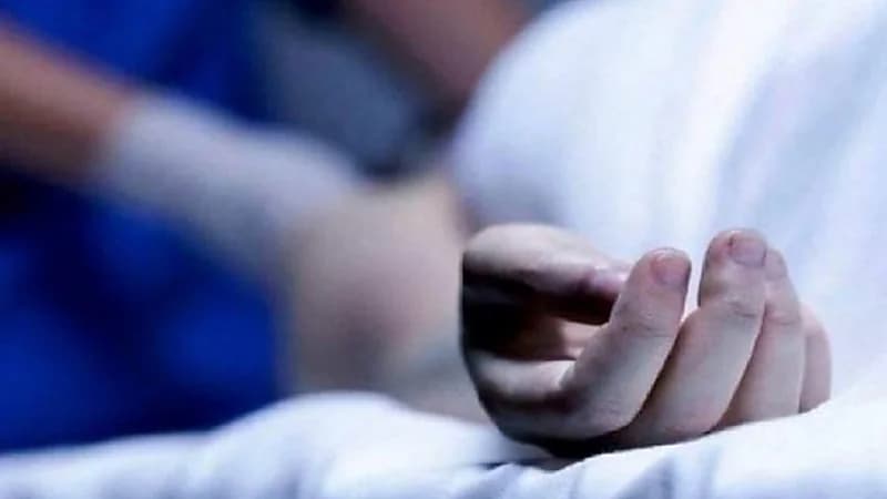 شاب يقتل زوجته بعدة طعنات نافذة