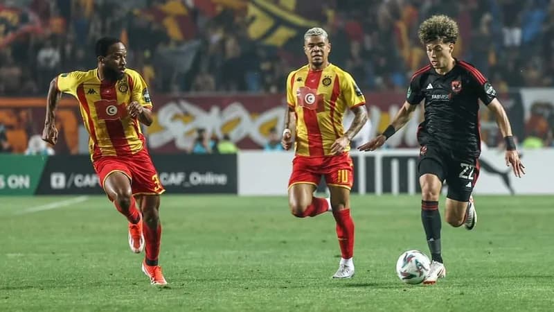 الأهلي المصري يتعادل سلبيا أمام الترجي