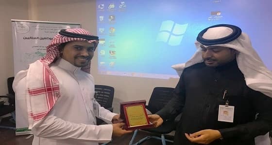 بالصور.. مستشفى الدلم يكرم الموظفين المثاليين و مبادري حملة " تطوعي صحة "