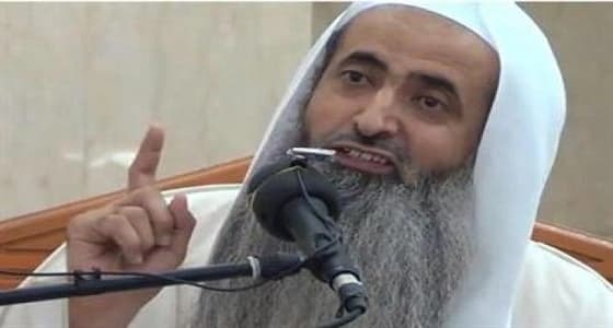 " الحواشي " ينتقل للعيش بمكة بعد قرار إيقافه عن الإمامة بخميس مشيط