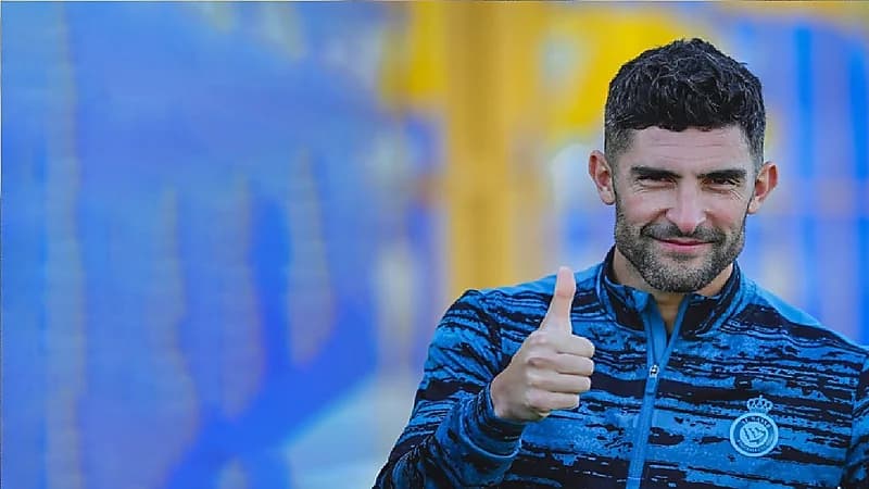 النصر يجهز ألفارو جونزاليس لمواجهة الاتحاد