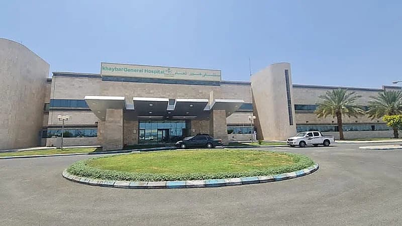 تدخل طبي عاجل ينقذ طفل بعد 20 يوماً من جسم غريب في أنفه