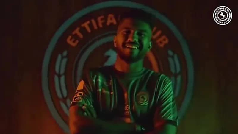 رسميا الاتفاق يتعاقد مع ثلاثي النصر .. فيديو