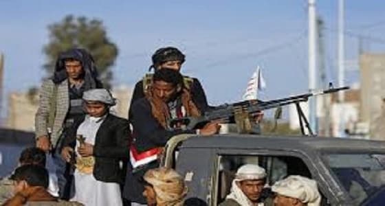ميليشيات الحوثي الإيرانية يحتشدون أمام القصر الجمهوري لشن هجوم جديد