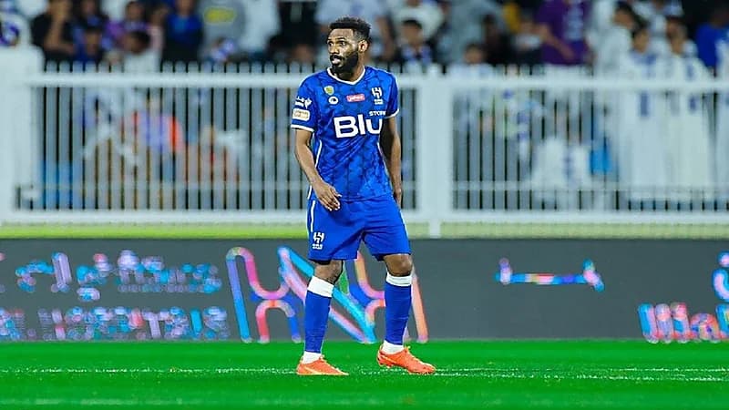 الهلال يجدد عقد جحفلي