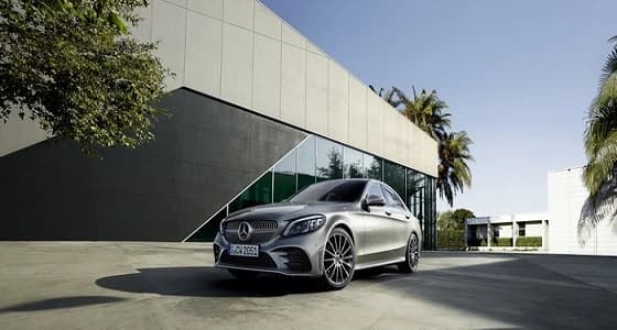 بالصور.. " مرسيدس C-Class  " صالون واستيشن المحسنين تبدأ مبيعاتهما في أوروبا