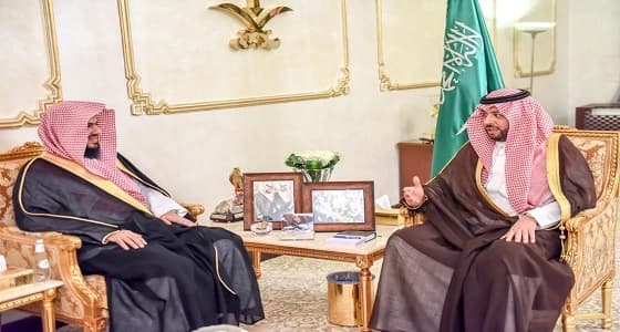 أمير الشمالية يستقبل رئيس المحكمة العامة بعرعر والوفد المرافق له