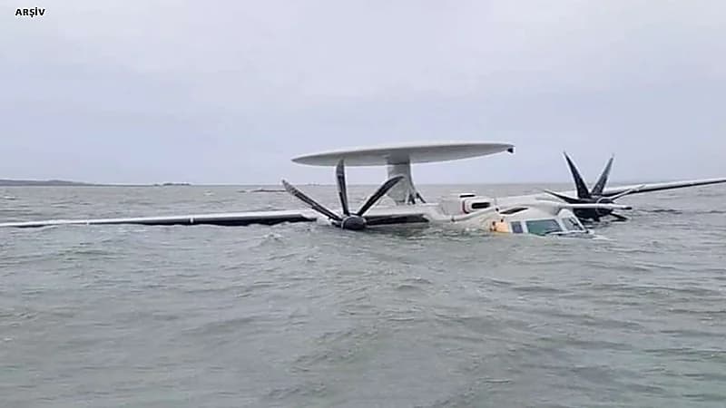 تحطم طائرة مائية ومقتل 3 أشخاص