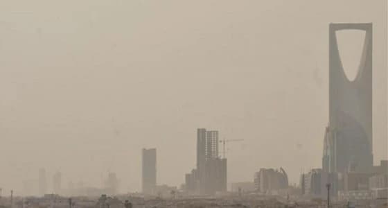 الإنذار المبكر: رياح سطحية محملة بالأتربة والغبار على أنحاء المملكة