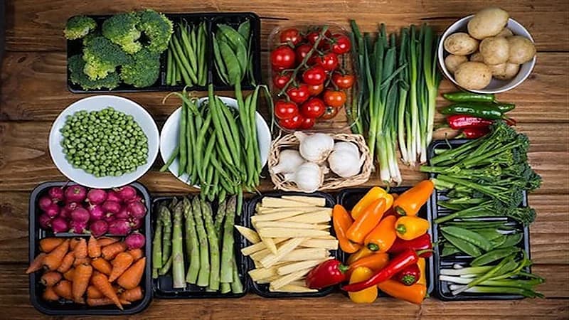 مواد غذائية ترفع خطر الإصابة بتجلطات الدم