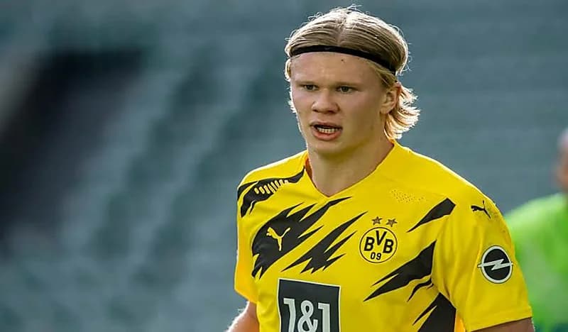 ريال مدريد يقترب من ضم هالاند لدعم صفوفه