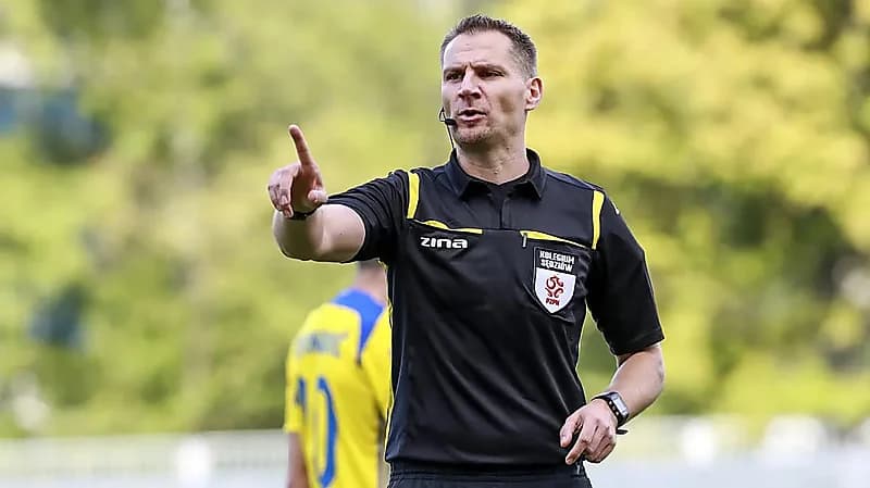 أزمة مباراة ريال مدريد وأتلتيكو مدريد مستمرة بعد إلغاء ضربة ترجيح ألفاريز