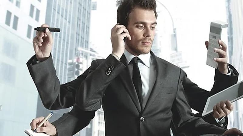 كيف تستعيدي علاقتك بزوجك المشغول دائمًا