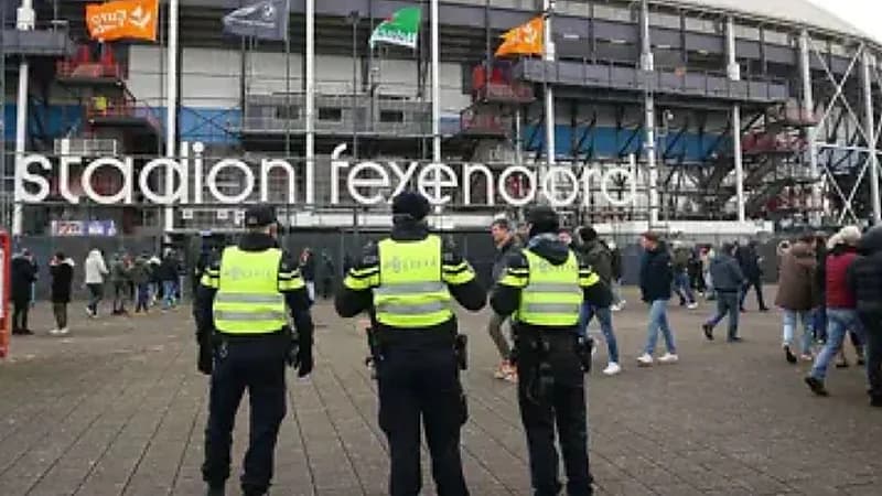 إلغاء قمة هولندا بين فينوورد وأياكس بسبب الشرطة