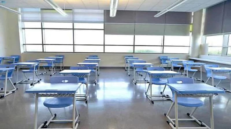 التعليم يطرح جداول الحصص الدراسية للأسبوع الثامن من الفصل الدراسي الثاني