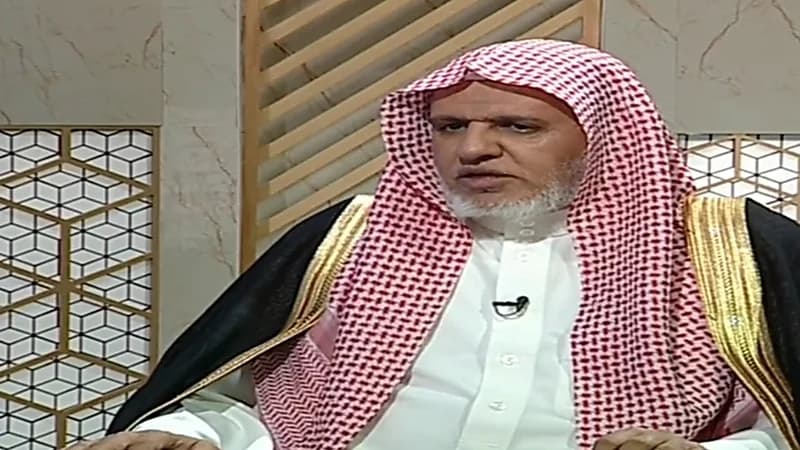 بالفيديو.. حكم الاقتراض للتصدق وهل يجوز للمديون أن يتصدق على الفقراء.. "الشبل" يجيب