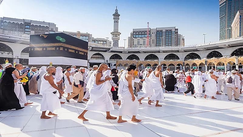 الحج تحذر من التعامل مع القنوات غير الرسمية للراغبين في أداء مناسك الحج