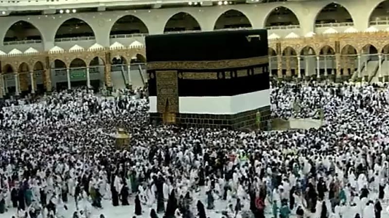 لقطات مباشرة من صحن المطاف في سابع أيام ذي الحجة