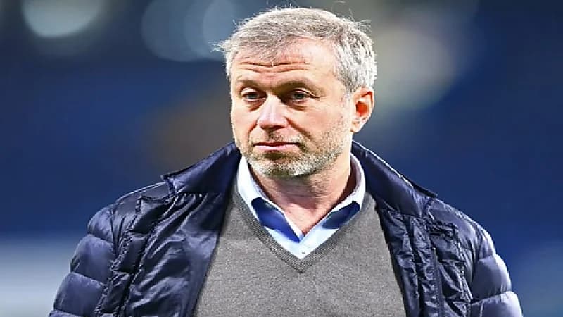 إبعاد " أبراموفيتش" من منصبه في تشيلسي