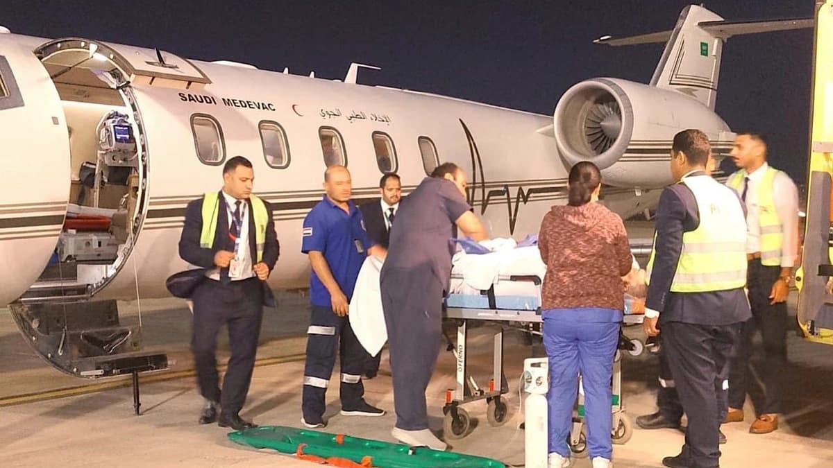 إخلاء طبي عاجل لمواطن سعودي بحالة حرجة من مصر إلى المملكة