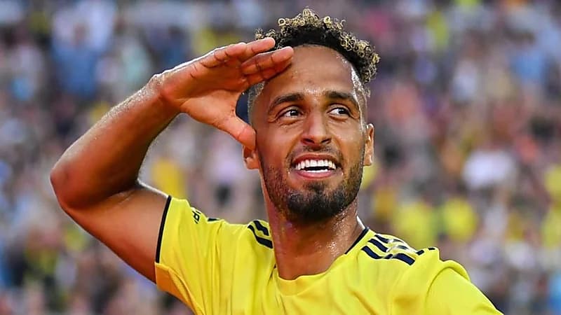 هاني مختار ينافس ميسي على كأس الدوريات