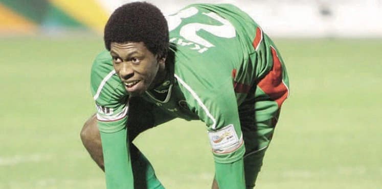 الهلال يقترب من "كانو"