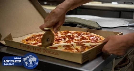 بالفيديو.. شاب ينتقم من صاحب مطعم بيتزا لم يعجبه مذاقها