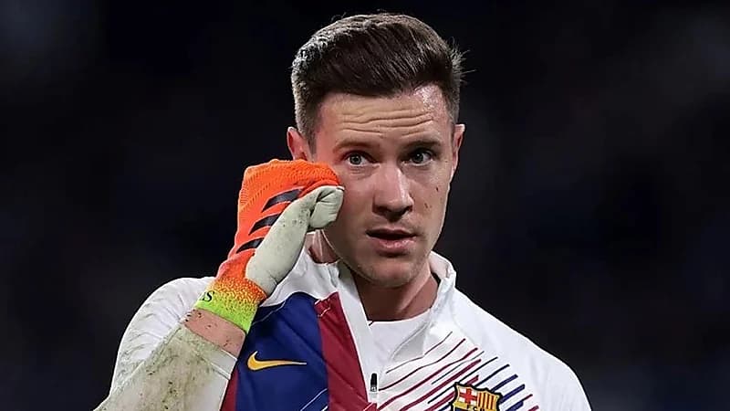 برشلونة يفتح تحقيقاً ضد تير شتيغن