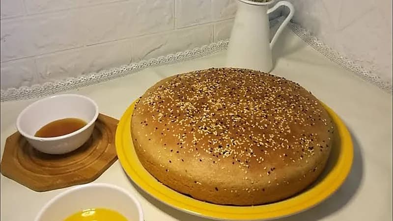 الذيابي يوضح ‏هل تناول الخبز مع السمن البري والعسل ضارًا بالصحة؟