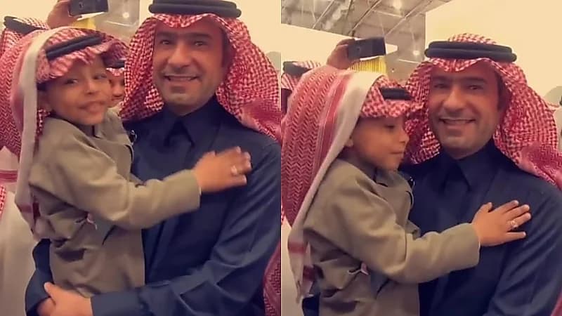 لقطة عفوية لوزير الإسكان مع طفل صغير .. فيديو