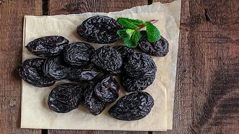 آثار جانبية خطيرة نتيجة لتناول البرقوق