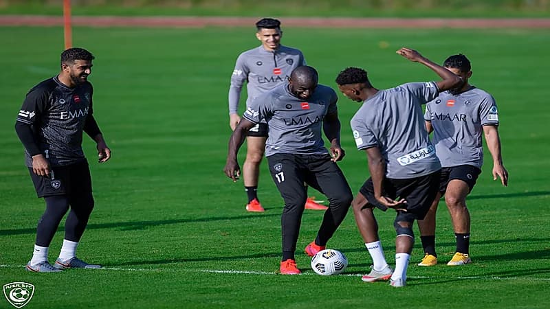 الهلال يجري حصته التدريبية الأولى في معسكره الإعدادي بالنمسا " صور "