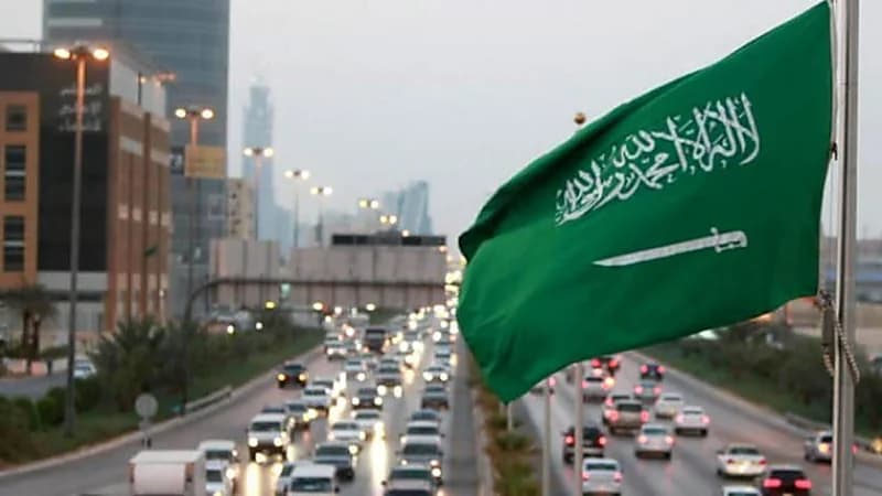 "بلومبرغ": المملكة اكتسبت نفوذًا عالميًا بسبب تصريحاتها المدروسة عن النفط