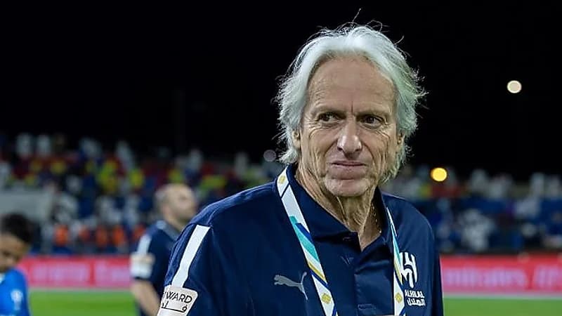 حيرة في الهلال بسبب صفقات الصيف