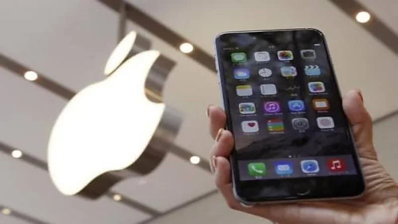"أبل" تطالب مستخدمي iOS 15.6 بتحديث النظام