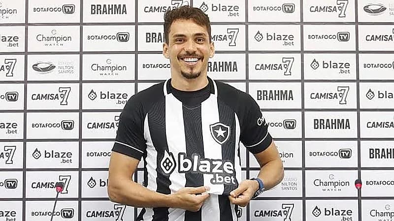 بوتافوغو يرفض بيع عقد اللاعب البرازيلي إدواردو