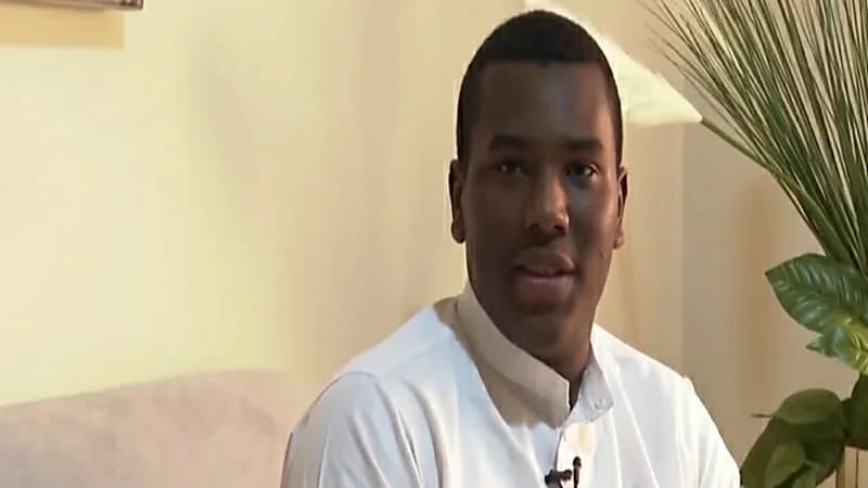 بالفيديو.. ساكن بالمناطق العشوائية يروي تجربته بعد تسلمه الوحدة الجديدة