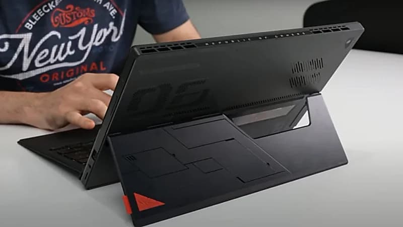 شاهد.. شركة "آسوس" تزيح الستار عن أقوى حاسب لوحي