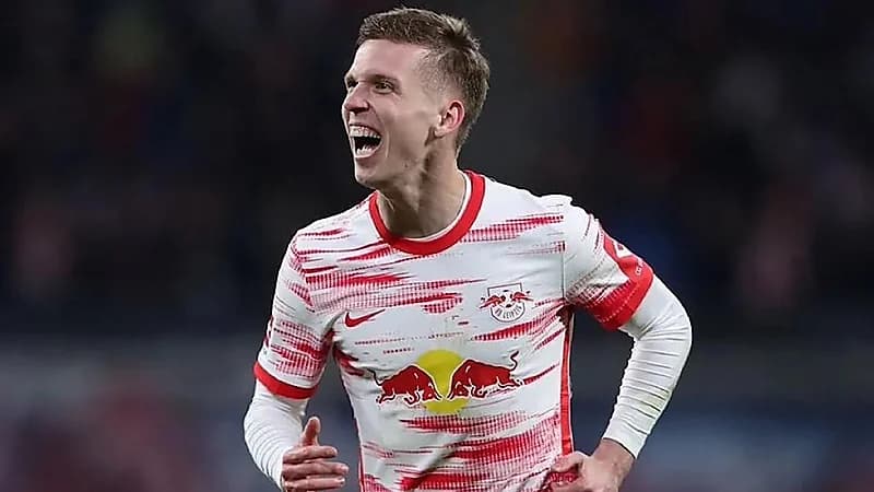 النصر يرغب في ضم أولمو