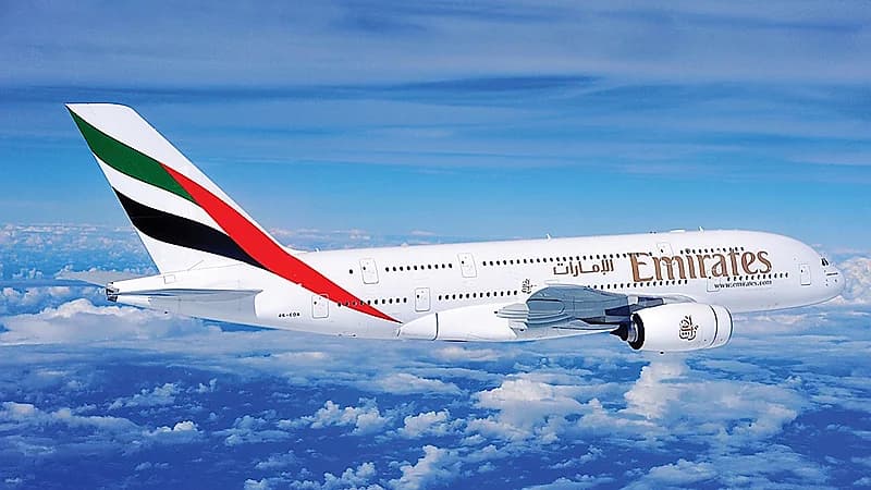 شركة طيران الإمارات تعلن عن فتح باب التوظيف لحملة الثانوية في الرياض