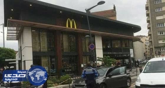 إخلاء 30 شخصا بعد وقوع انفجار في مطعم وجبات سريعة بفرنسا