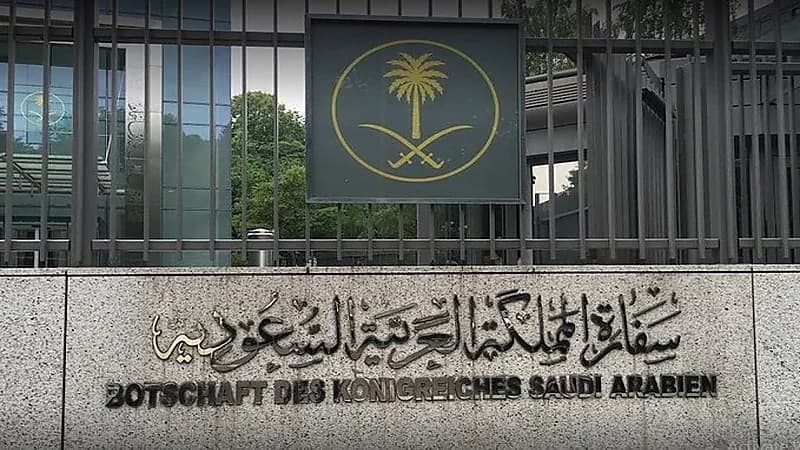 السفارة في الكويت: إلغاء فحص PCR والحجر لجميع المحصّنين القادمين