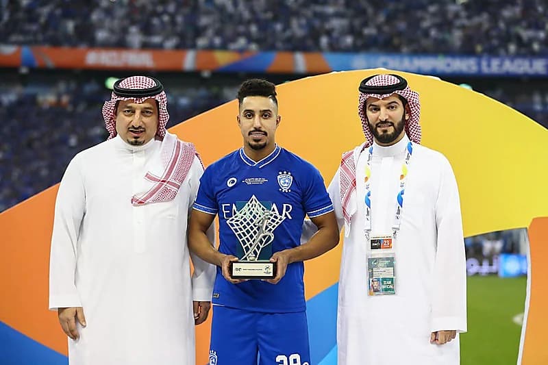 الدوسري وماريجا يفوزان بجائزة أفضل لاعب في نهائي أبطال آسيا