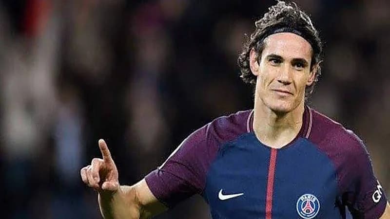 بوكا جونيورز يقترب من ضم كافاني