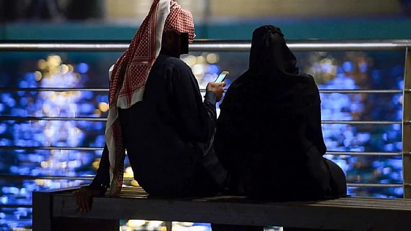 مستشار أسري لـ الأزواج: العلاقات المحرمة تنقل أمراض جنسية