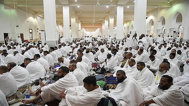 "العيسى"‬⁩: علينا الحذر من ألا يأخذنا أصحاب الجهل والسفه إلى سجال المهاترة (فيديو)