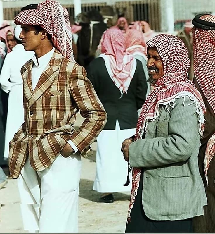 إطلالة من التسعينات الهجرية