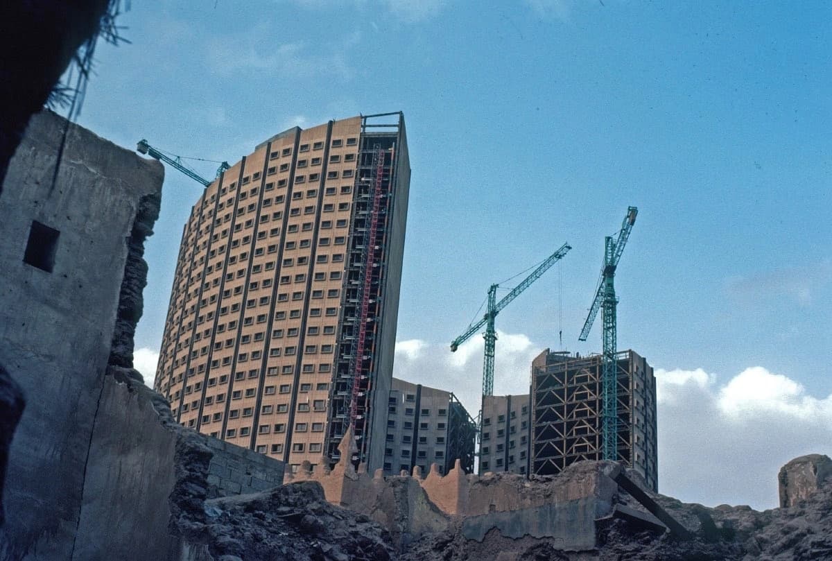 أبراج الخالدية أثناء الإنشاء في الرياض