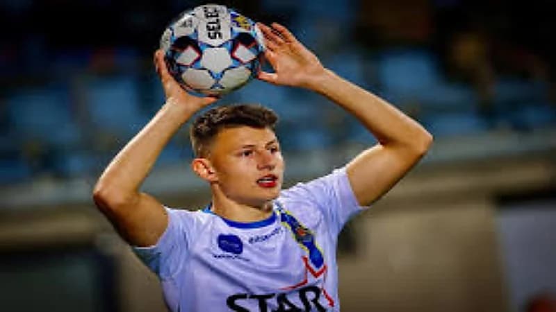 الأهلي يقترب من ضم ميرتنس في الميركاتو الشتوي